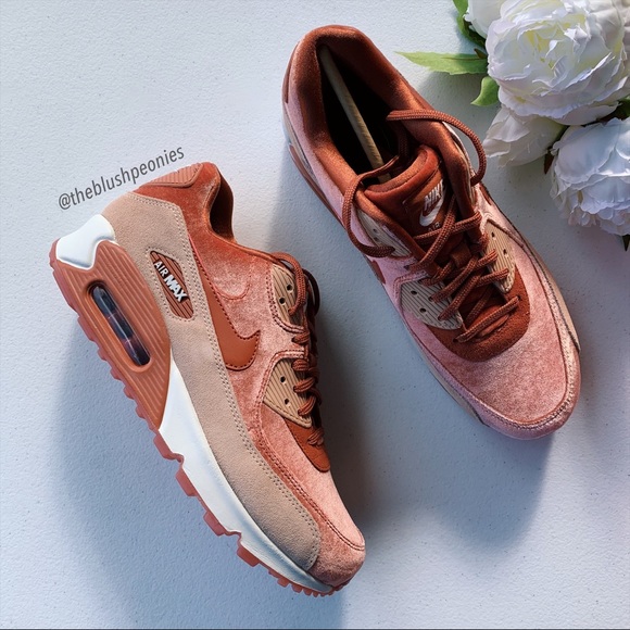 Nike Air Max 90 Velvet Dusty Peach NWT - Picture 5 of 14